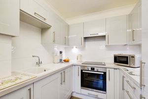 KITCHEN- click for photo gallery